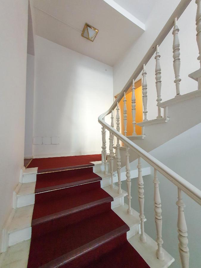 Cityapartment - 53 M², 2 Zimmer, Zentral, Netflix, Kueche, Waschmaschine Cottbus Exterior photo